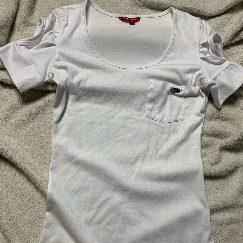Guess shirt